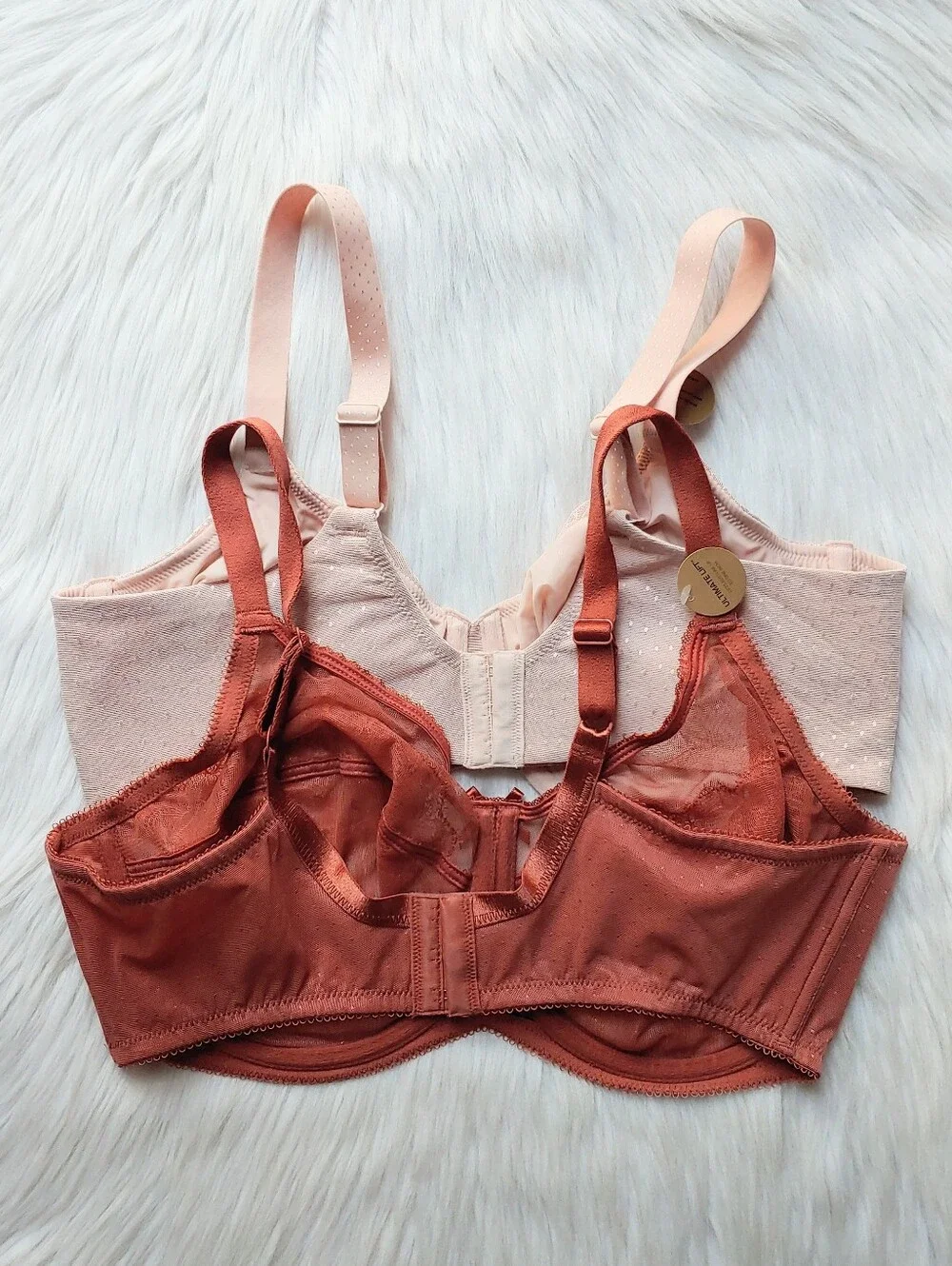 Wacoal Smoothing & Vintage-style Lace Embroidery Unlined Underwire Bras, 40DD